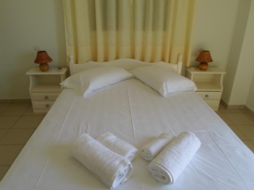 Apartamento Heliovasilema Fiskardo Habitación foto
